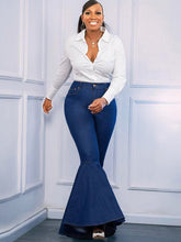 Vaqueros clásicos de cintura alta con parte inferior acampanada